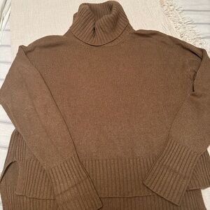 Women’s Anthropologie camel colored turtleneck sweater size medium